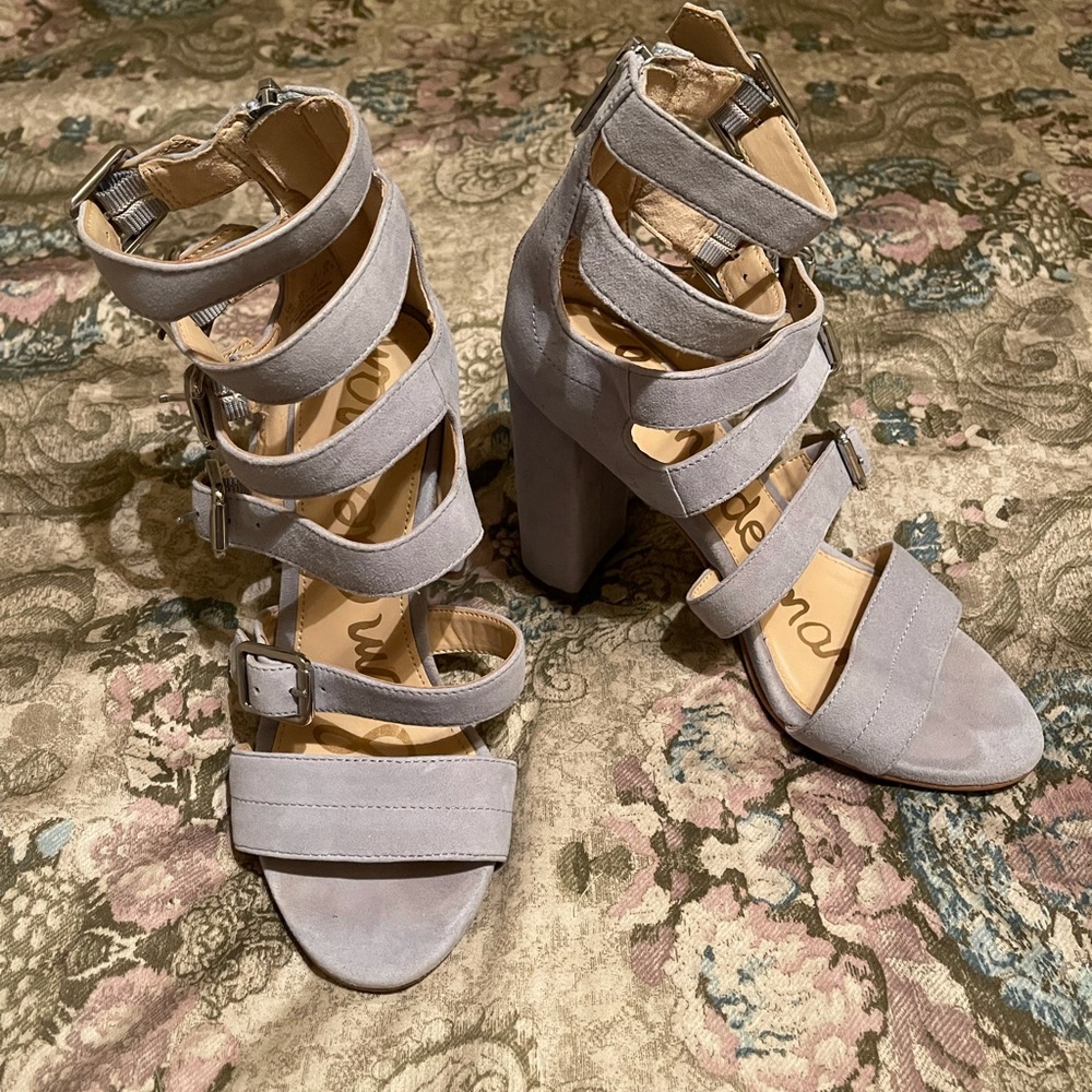 Summer heeled dressy sandals in blue/grey